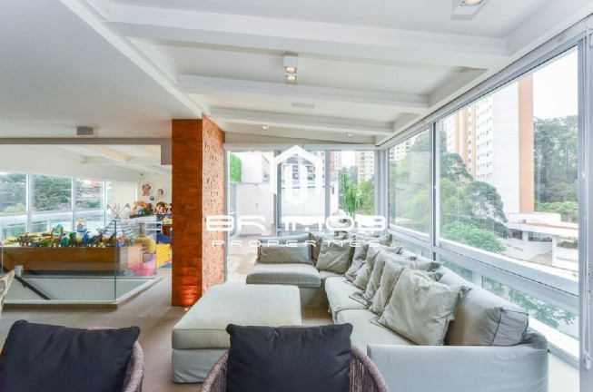 Imagem Imóvel com 3 Quartos à Venda, 270 m² em Vila Andrade - São Paulo Imagem Imóvel com 3 Quartos à Venda, 270 m² em Vila Andrade - São Paulo