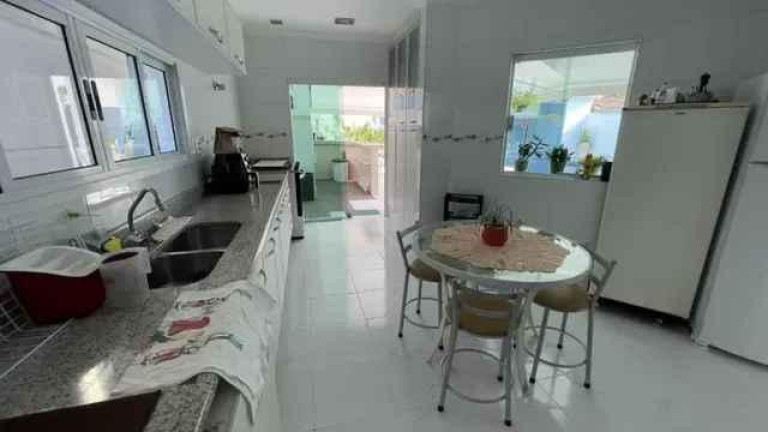 Imagem Imóvel com 5 Quartos à Venda, 550 m² em Jardim Acapulco - Guarujá Imagem Imóvel com 5 Quartos à Venda, 550 m² em Jardim Acapulco - Guarujá