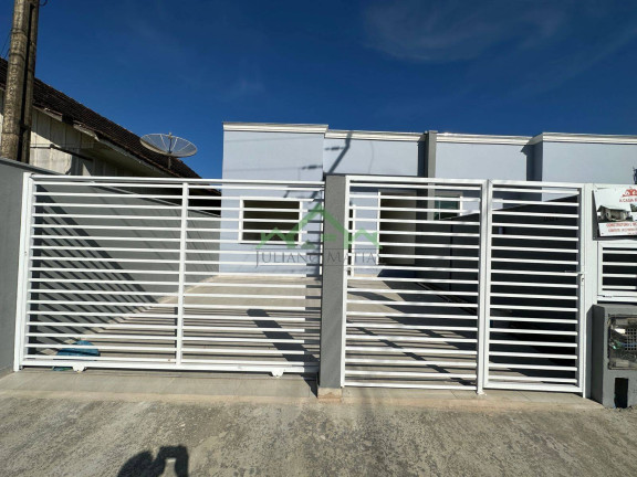 Casa com 3 Quartos à Venda,  em Costeira - Balneário Barra Do Sul