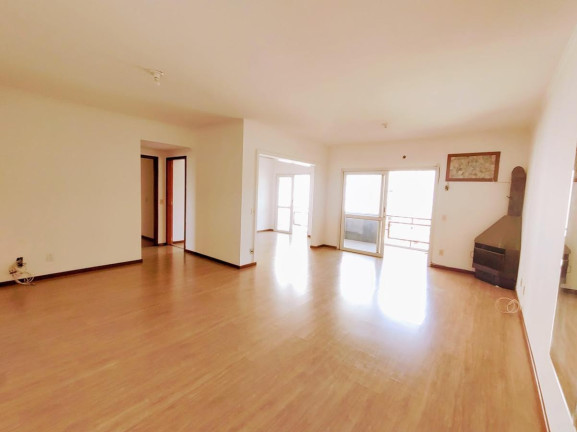 Imagem Apartamento com 3 Quartos à Venda, 176 m² em Atiradores - Joinville
