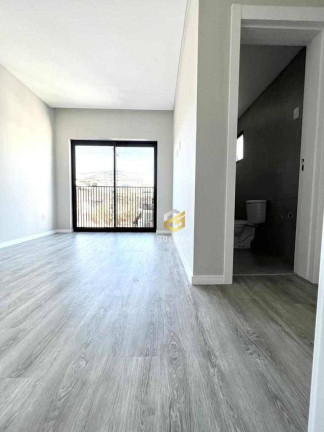 Imagem Sobrado com 3 Quartos à Venda, 205 m² em Centro - Balneário Camboriú Imagem Sobrado com 3 Quartos à Venda, 205 m² em Centro - Balneário Camboriú