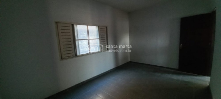 Imagem Imóvel com 2 Quartos à Venda, 100 m² em Vila Passos - Lorena Imagem Imóvel com 2 Quartos à Venda, 100 m² em Vila Passos - Lorena