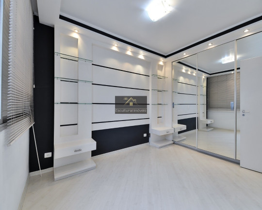 Imagem Apartamento com 2 Quartos à Venda, 74 m² em Campo Belo - São Paulo