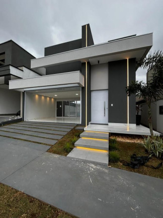 Casa com 3 Quartos à Venda, 250 m² em Condomínio Primor Das Torres - Cuiabá