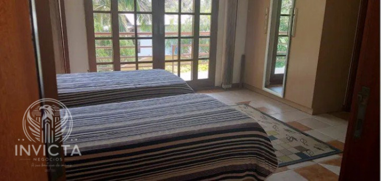 Imagem Casa com 4 Quartos à Venda, 351 m² em Praia Das Taquaras - Balneário Camboriú