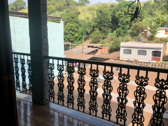 Imagem Casa com 3 Quartos à Venda, 456 m² em Retiro - Volta Redonda