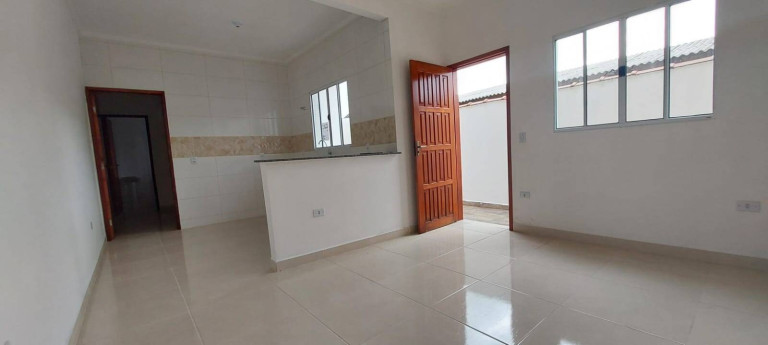 Imagem Casa com 2 Quartos à Venda, 60 m² em Jardim Leonor - Mongaguá Imagem Casa com 2 Quartos à Venda, 60 m² em Jardim Leonor - Mongaguá