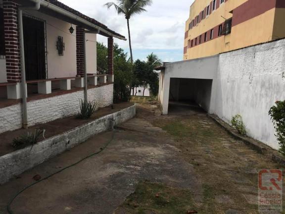 Imagem Casa com 3 Quartos à Venda, 1.174 m² em Itapuã - Salvador
