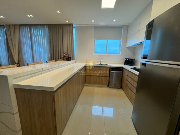 Imagem Apartamento com 3 Quartos à Venda, 130 m² em Centro - Balneário Camboriú Imagem Apartamento com 3 Quartos à Venda, 130 m² em Centro - Balneário Camboriú