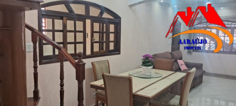Imagem Casa com 3 Quartos à Venda, 234 m² em Cipava - Osasco Imagem Casa com 3 Quartos à Venda, 234 m² em Cipava - Osasco