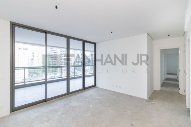 Imagem Imóvel com 3 Quartos à Venda, 134 m² em Vila Nova Conceição - São Paulo