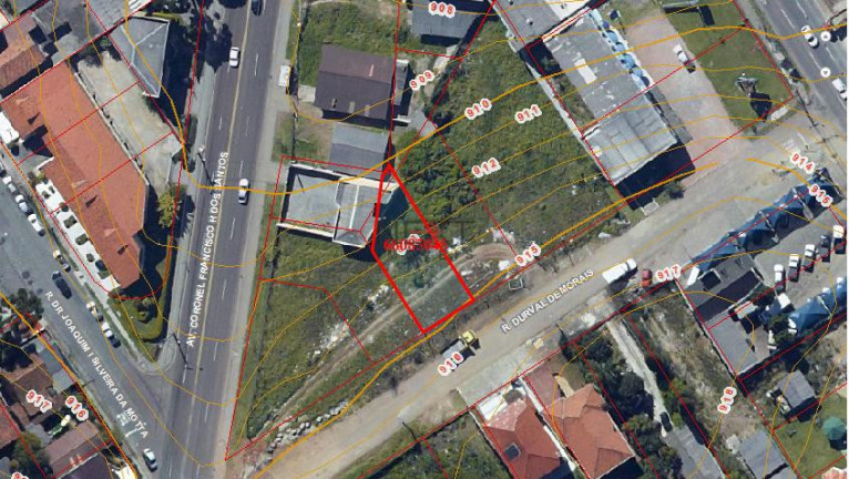 Imagem Terreno à Venda, 1.729 m² em Uberaba - Curitiba