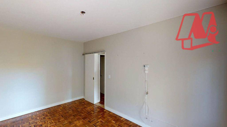 Imagem Casa com 3 Quartos à Venda, 196 m² em Rio Branco - Porto Alegre Imagem Casa com 3 Quartos à Venda, 196 m² em Rio Branco - Porto Alegre