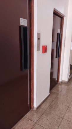 Imagem Apartamento com 3 Quartos à Venda, 91 m² em Centro Histórico - Porto Alegre Imagem Apartamento com 3 Quartos à Venda, 91 m² em Centro Histórico - Porto Alegre