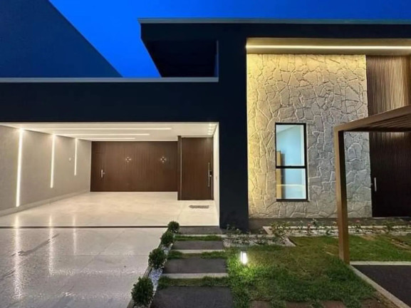 Imóvel com 
            	4             Quartos à Venda, 230 m² em 
            	Parque Amazonia             - 
            	Goiania            