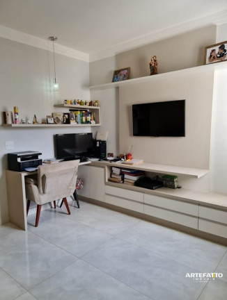 Imagem Sobrado com 3 Quartos à Venda, 205 m² Imagem Sobrado com 3 Quartos à Venda, 205 m²