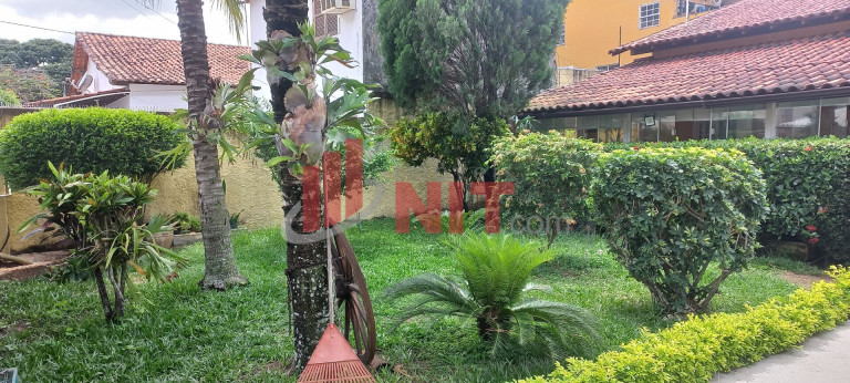 Imagem Casa com 2 Quartos à Venda, 143 m² em Piratininga - Niterói