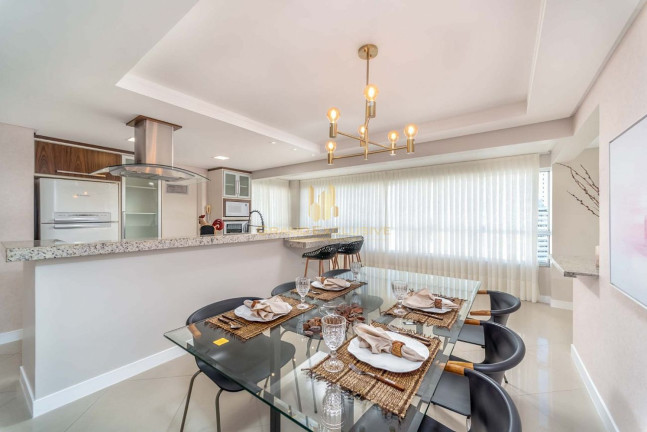 Imagem Apartamento com 3 Quartos à Venda, 106 m² em Centro - Balneário Camboriú