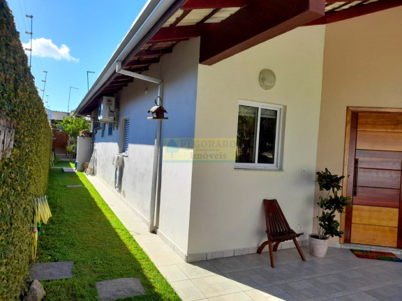 Imagem Casa com 3 Quartos à Venda, 240 m² em Martim De Sá - Caraguatatuba Imagem Casa com 3 Quartos à Venda, 240 m² em Martim De Sá - Caraguatatuba