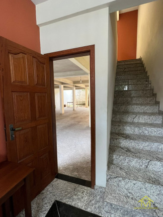 Imagem Casa com 3 Quartos à Venda, 200 m² em Glória - Vila Velha Imagem Casa com 3 Quartos à Venda, 200 m² em Glória - Vila Velha