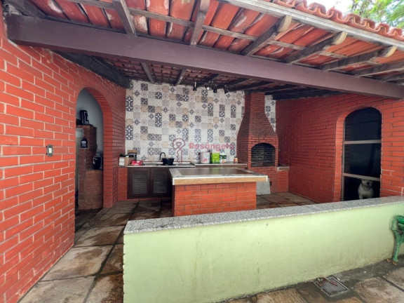 Imagem Sobrado com 4 Quartos à Venda, 380 m² em Ilha Dos Ayres - Vila Velha Imagem Sobrado com 4 Quartos à Venda, 380 m² em Ilha Dos Ayres - Vila Velha
