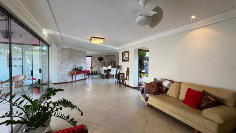 Imagem Casa com 5 Quartos à Venda, 630 m² em Ogiva - Cabo Frio Imagem Casa com 5 Quartos à Venda, 630 m² em Ogiva - Cabo Frio