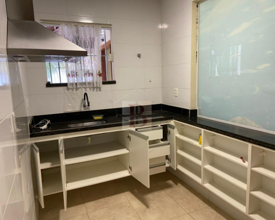 Imagem Casa com 2 Quartos à Venda, 240 m² em Itaipuaçu - Niterói