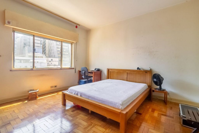 Imagem Imóvel com 3 Quartos à Venda, em Jardim Paulista - São Paulo Imagem Imóvel com 3 Quartos à Venda, em Jardim Paulista - São Paulo