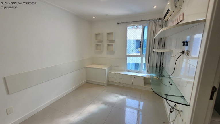 Imagem Imóvel com 3 Quartos à Venda, 165 m² em Patamares - Salvador