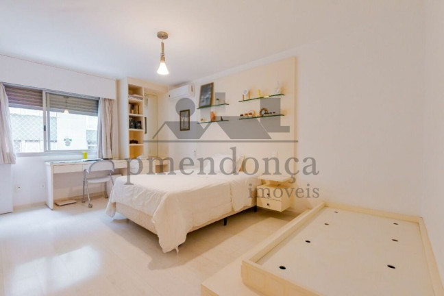 Imagem Apartamento com 3 Quartos à Venda, 250 m² em Higienópolis - São Paulo Imagem Apartamento com 3 Quartos à Venda, 250 m² em Higienópolis - São Paulo