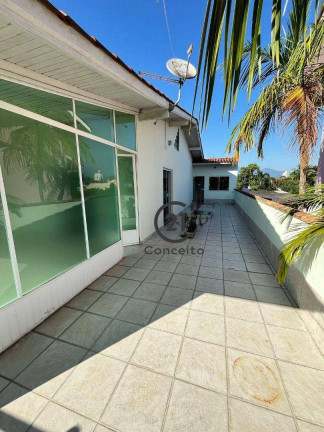 Imagem Casa com 7 Quartos à Venda ou Locação, 480 m² em Centro - Palhoça Imagem Casa com 7 Quartos à Venda ou Locação, 480 m² em Centro - Palhoça