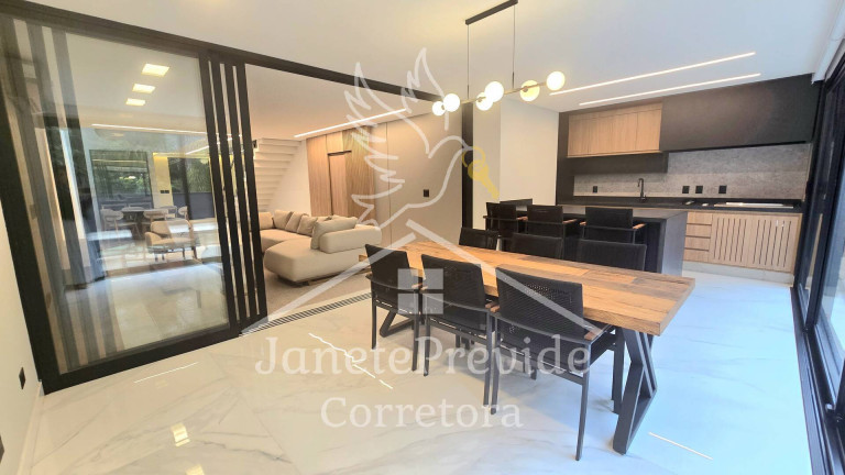 Imagem Casa de Condomínio com 6 Quartos à Venda, 420 m² em Alphaville - Santana De Parnaíba Imagem Casa de Condomínio com 6 Quartos à Venda, 420 m² em Alphaville - Santana De Parnaíba