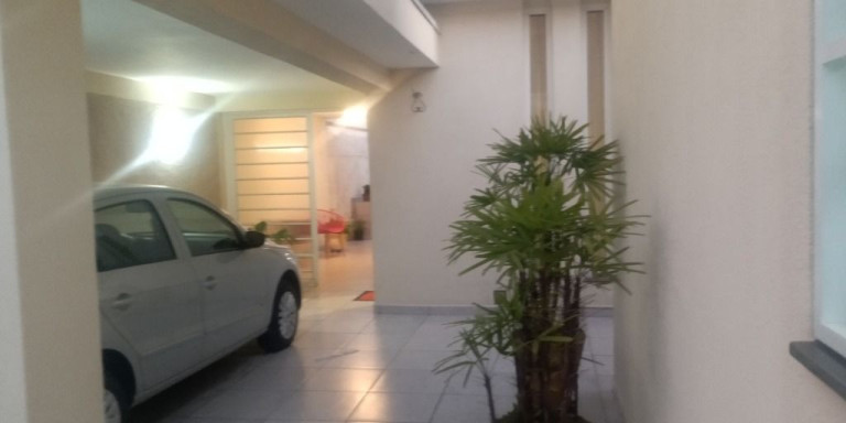Casa com 3 Quartos à Venda, 184 m² em Centro - Suzano