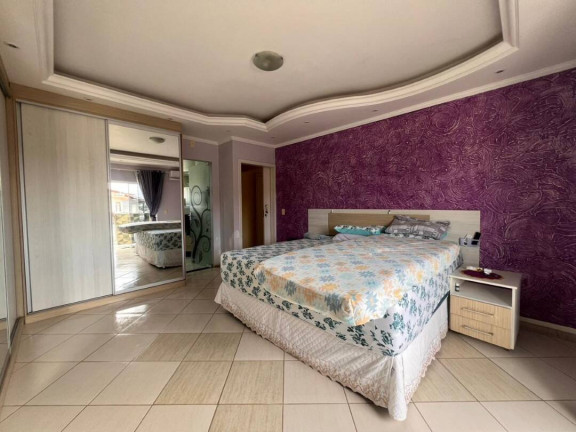 Imagem Casa com 3 Quartos à Venda, 380 m² em Centro - Balneário Barra Do Sul Imagem Casa com 3 Quartos à Venda, 380 m² em Centro - Balneário Barra Do Sul