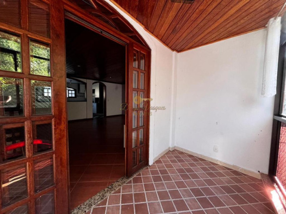 Imagem Casa com 3 Quartos à Venda, 183 m² em Araras - Teresópolis Imagem Casa com 3 Quartos à Venda, 183 m² em Araras - Teresópolis