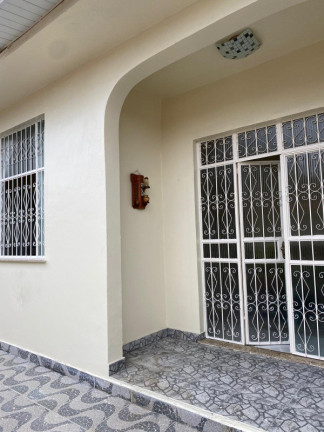 Imagem Casa com 6 Quartos à Venda, 272 m² em Parque 10 De Novembro - Manaus Imagem Casa com 6 Quartos à Venda, 272 m² em Parque 10 De Novembro - Manaus