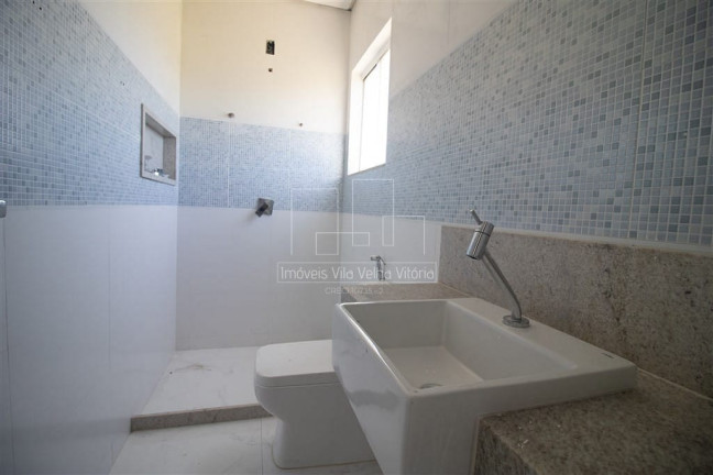 Imagem Casa com 5 Quartos à Venda, 320 m² em Interlagos - Vila Velha