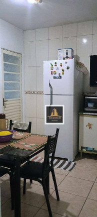 Imagem Casa com 3 Quartos à Venda, 80 m² em Conjunto Residencial Elmano Veloso - São José Dos Campos Imagem Casa com 3 Quartos à Venda, 80 m² em Conjunto Residencial Elmano Veloso - São José Dos Campos