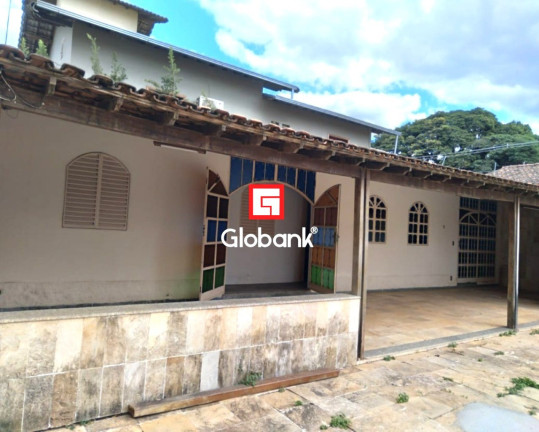 Imagem Casa com 2 Quartos à Venda, 170 m² em Todos Os Santos - Montes Claros Imagem Casa com 2 Quartos à Venda, 170 m² em Todos Os Santos - Montes Claros