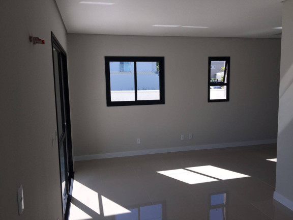 Imagem Casa de Condomínio com 3 Quartos à Venda, 130 m² em Cachoeira Do Bom Jesus - Florianópolis
