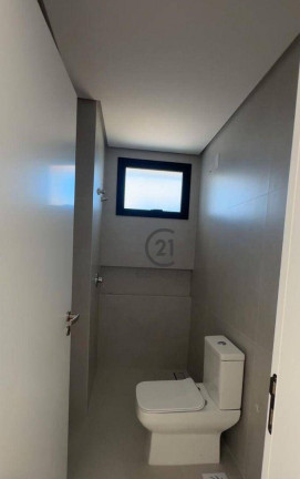 Imagem Apartamento com 2 Quartos à Venda, 77 m² em Coqueiros - Florianópolis