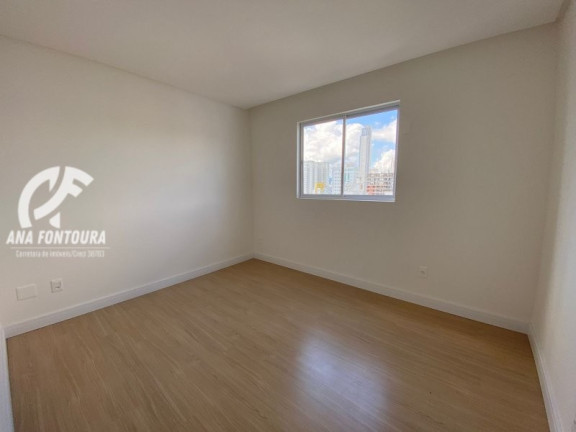 Imagem Apartamento com 3 Quartos à Venda, 112 m² em Pioneiros - Balneário Camboriú