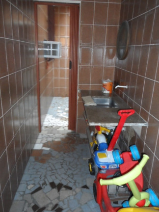 Imagem Casa com 2 Quartos à Venda, 170 m² em Marapé - Santos
