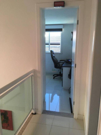 Imagem Casa com 3 Quartos à Venda, 297 m² em Maravista - Niterói Imagem Casa com 3 Quartos à Venda, 297 m² em Maravista - Niterói