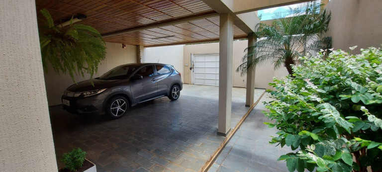 Imagem Sobrado com 1 Quarto à Venda, 422 m² em Jardim São Bento - Campo Grande