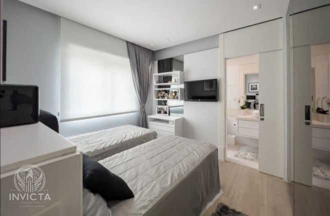 Imagem Apartamento com 3 Quartos à Venda, 151 m² em Centro - Balneário Camboriú Imagem Apartamento com 3 Quartos à Venda, 151 m² em Centro - Balneário Camboriú