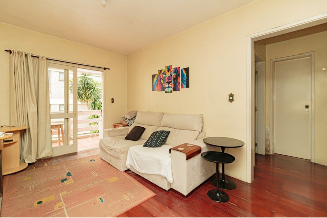 Imagem Apartamento com 2 Quartos à Venda, 77 m² em Santa Cecília - Porto Alegre
