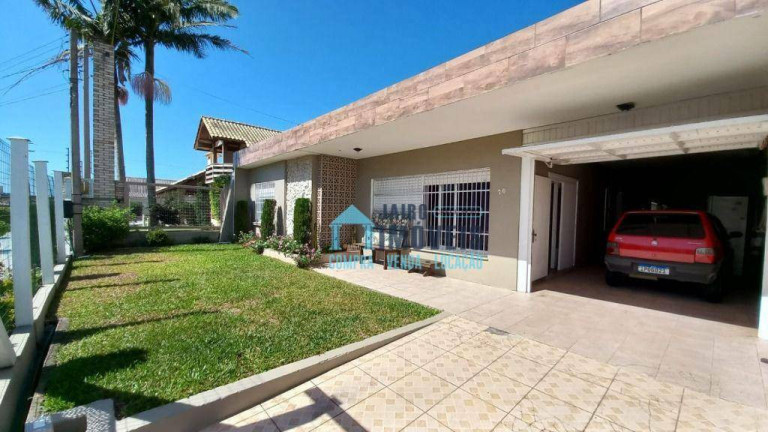 Imagem Casa com 3 Quartos à Venda, 216 m² em Centro - Imbé Imagem Casa com 3 Quartos à Venda, 216 m² em Centro - Imbé