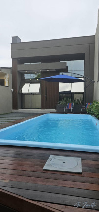Imagem Casa com 3 Quartos à Venda, 82 m² em Bom Retiro - Matinhos Imagem Casa com 3 Quartos à Venda, 82 m² em Bom Retiro - Matinhos