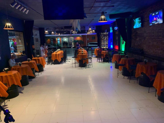 Ponto Comercial à Venda, 305 m² em Centro - Balneário Camboriú